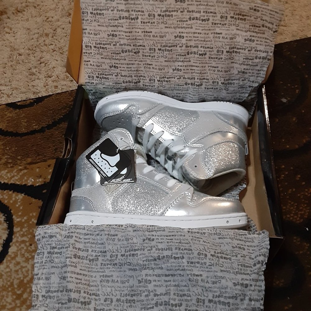 👟PASTRY AMERICAS #1 DANCE SNEAKER👟BNIB